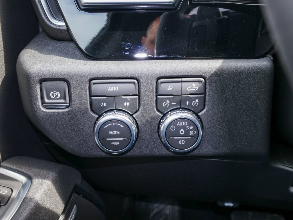 New 2026 GMC Sierra 1500 Elevation image 25