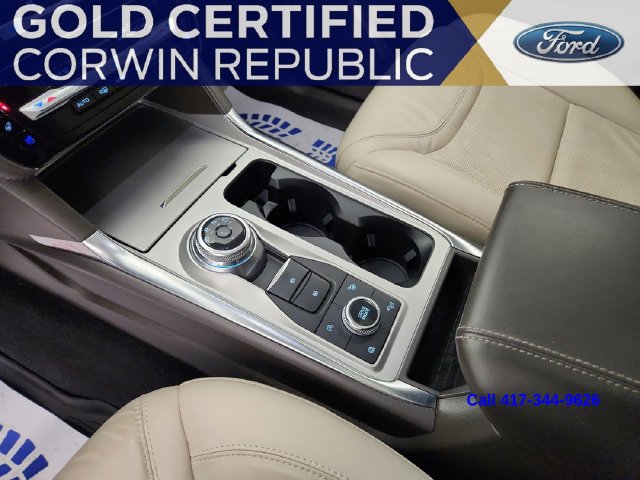 Used 2023 Ford Explorer Platinum w/ Technology Package AWD/4WD image 19