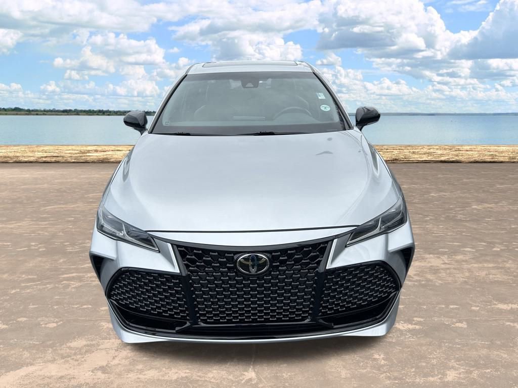 Used 2021 Toyota Avalon Touring image 13