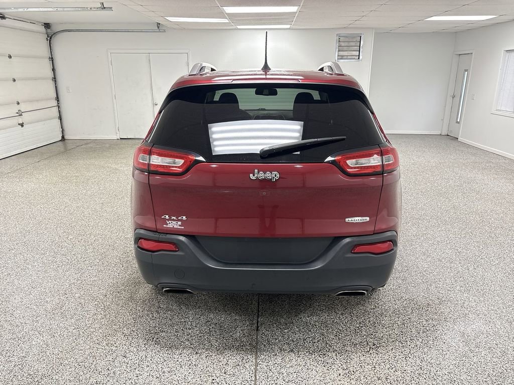 Used 2017 Jeep Cherokee Latitude w/ Cold Weather Group image 7