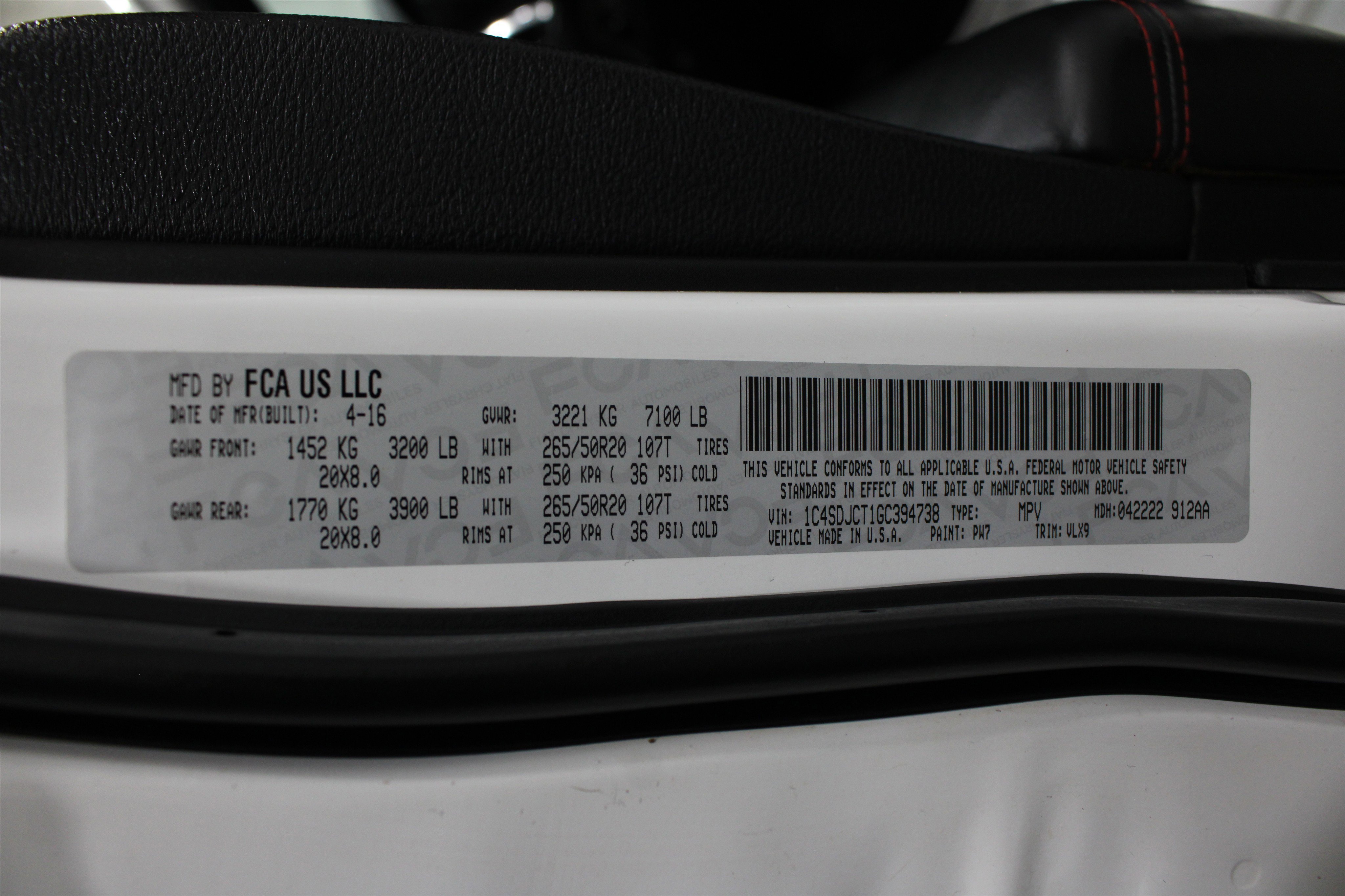Used 2016 Dodge Durango R/T w/ Blacktop Package AWD/4WD image 42