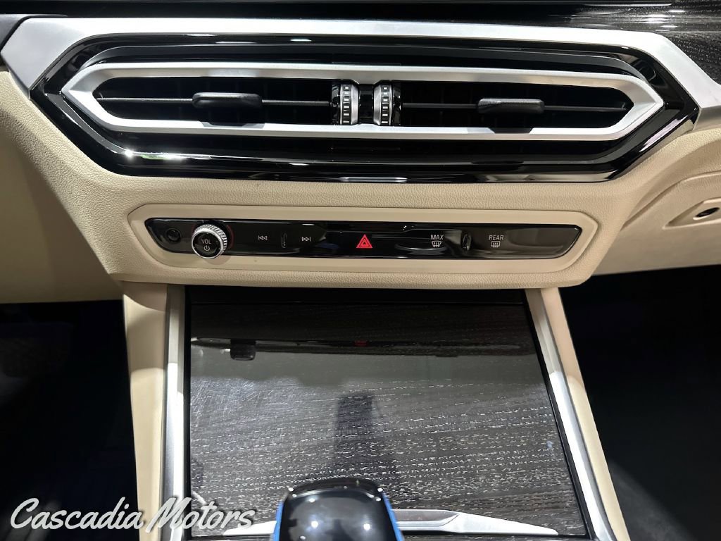 Used 2023 BMW i4 eDrive40 w/ Premium Package image 39