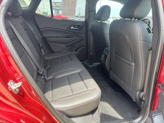 Used 2024 Chevrolet Trax RS w/ Driver Confidence Package FWD image 14
