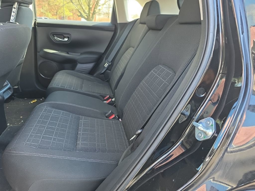 Used 2024 Honda HR-V LX image 21