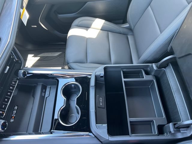 New 2026 Chevrolet Tahoe LT w/ Comfort Package AWD/4WD image 28