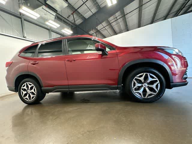 Certified 2022 Subaru Forester Premium AWD/4WD image 3