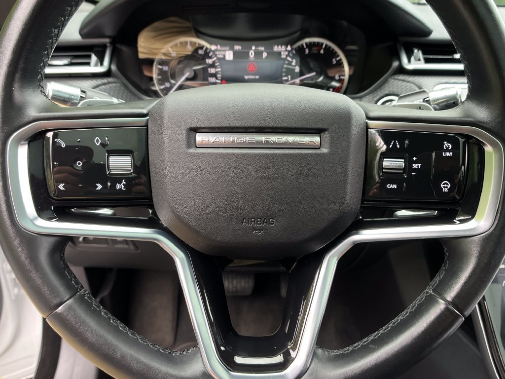 Used 2022 Land Rover Range Rover Velar S AWD/4WD image 14