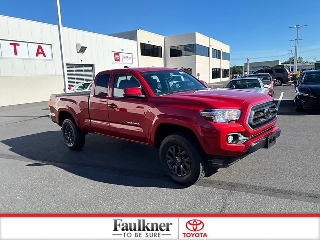 Certified 2023 Toyota Tacoma SR5 AWD/4WD image 4
