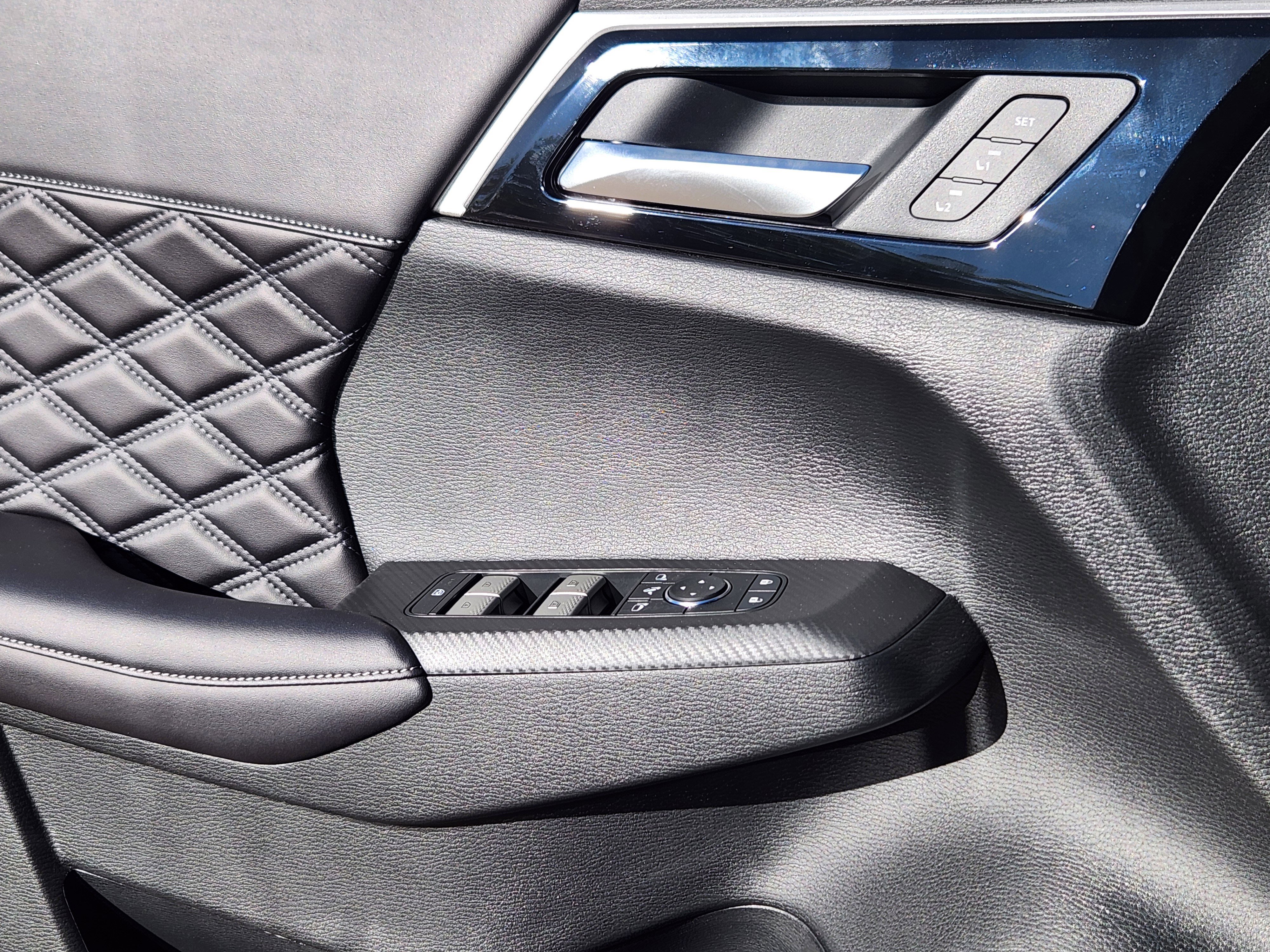 New 2025 Mitsubishi Outlander SEL image 20