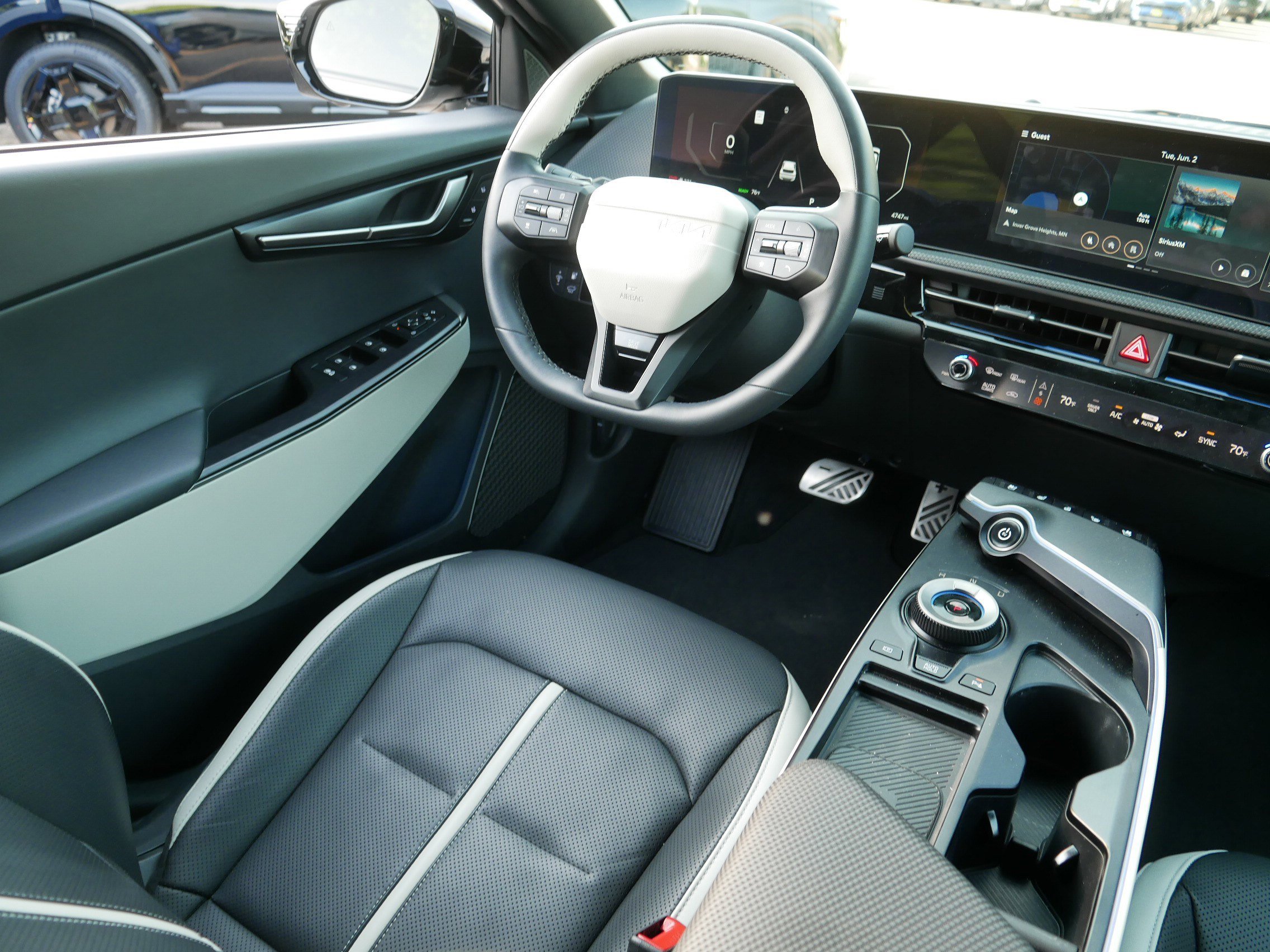 Certified 2025 Kia EV6 GT-Line AWD/4WD image 10