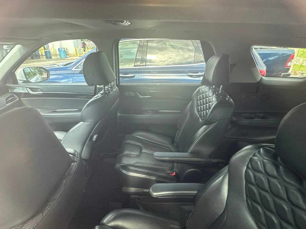 Used 2022 Hyundai Palisade Limited FWD image 21