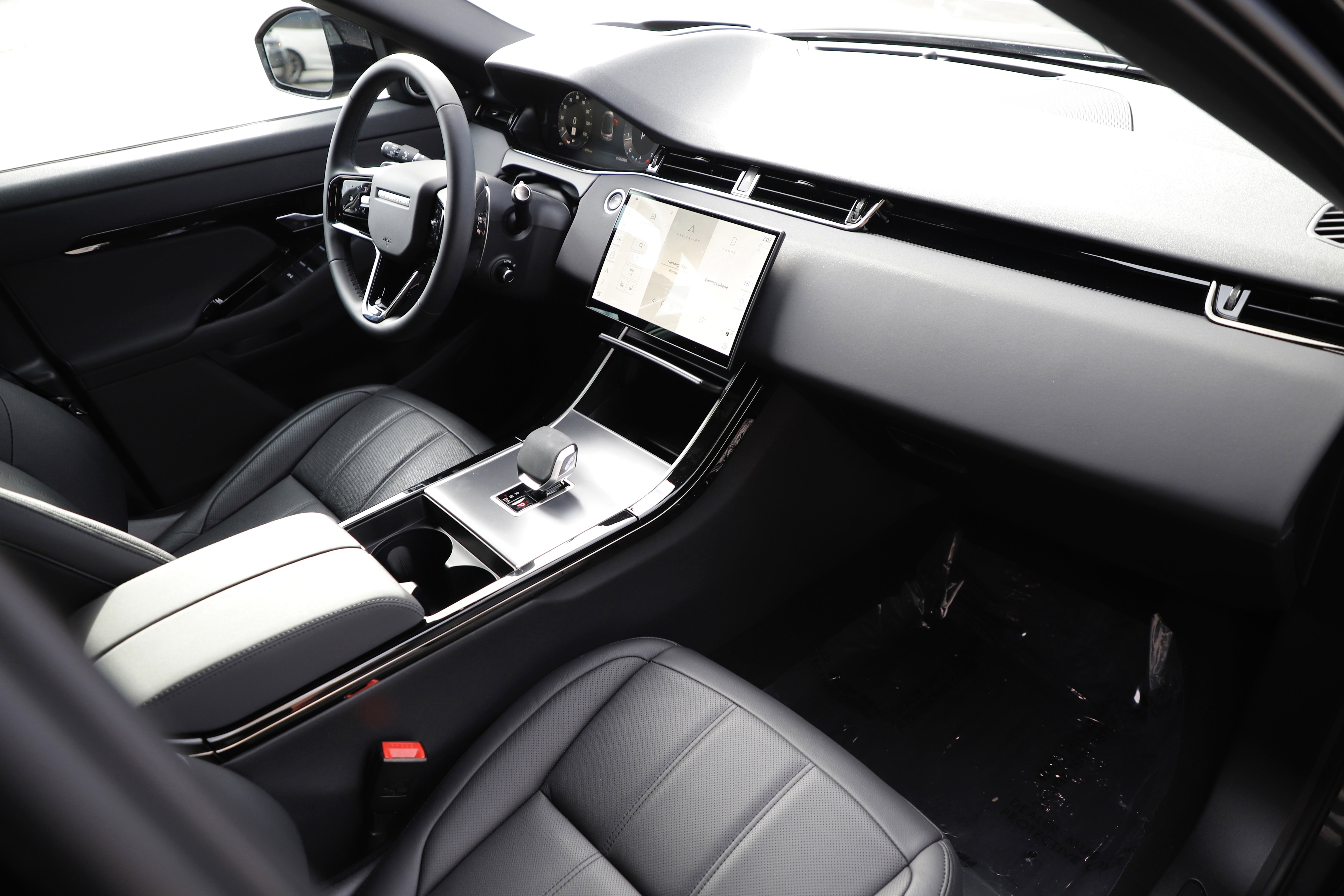 Certified 2026 Land Rover Range Rover Evoque S image 7