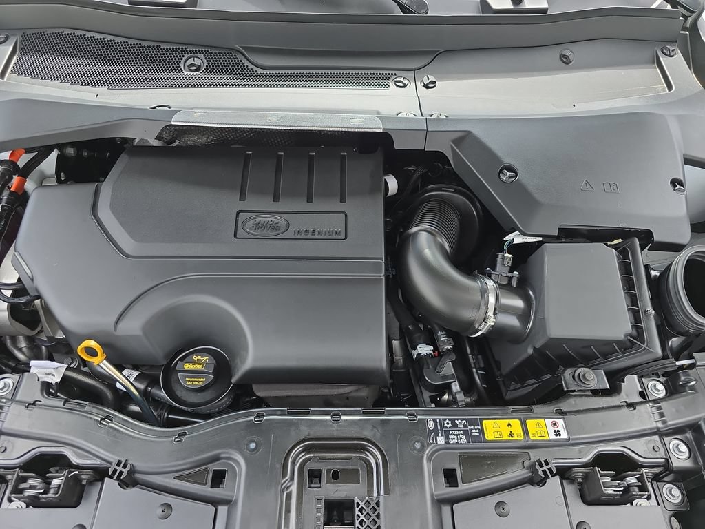 New 2026 Land Rover Discovery Sport Landmark AWD/4WD image 31