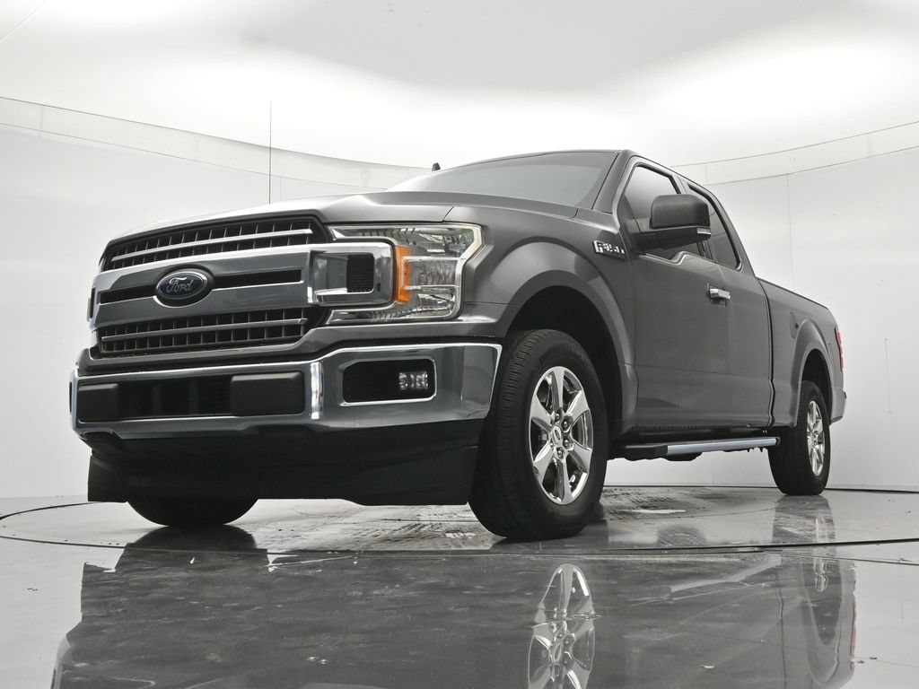 Used 2018 Ford F150 XLT w/ Equipment Group 302A Luxury RWD image 37