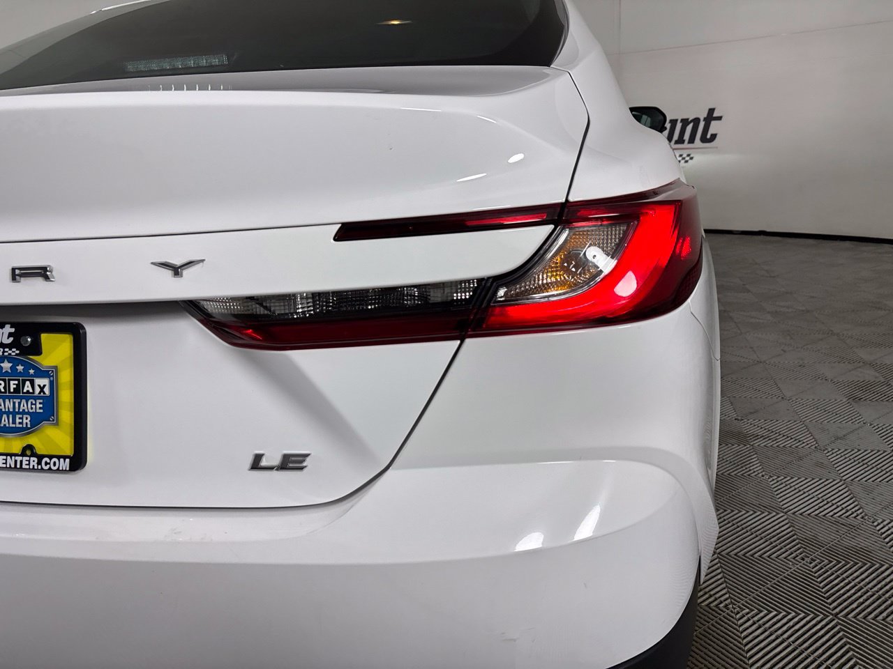Used 2025 Toyota Camry LE FWD image 33