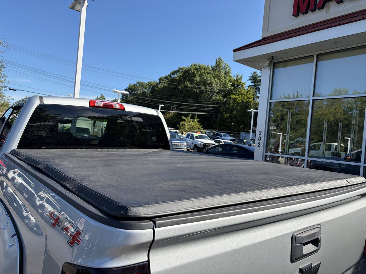 Used 2017 Chevrolet Silverado 2500 LT w/ All Star Edition AWD/4WD image 19