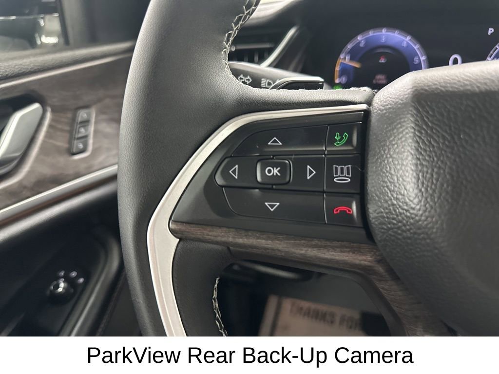 Used 2025 Jeep Grand Cherokee Limited image 35