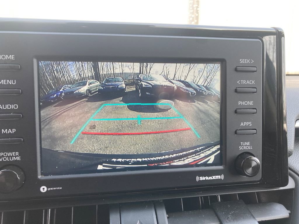 Used 2022 Toyota RAV4 XLE AWD/4WD image 24