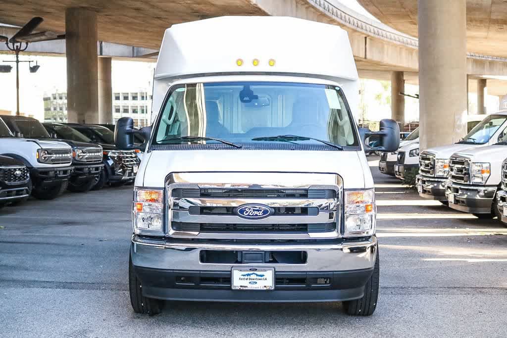 New 2026 Ford E-350 and Econoline 350 Super Duty w/ Power Equipment Group RWD image 4