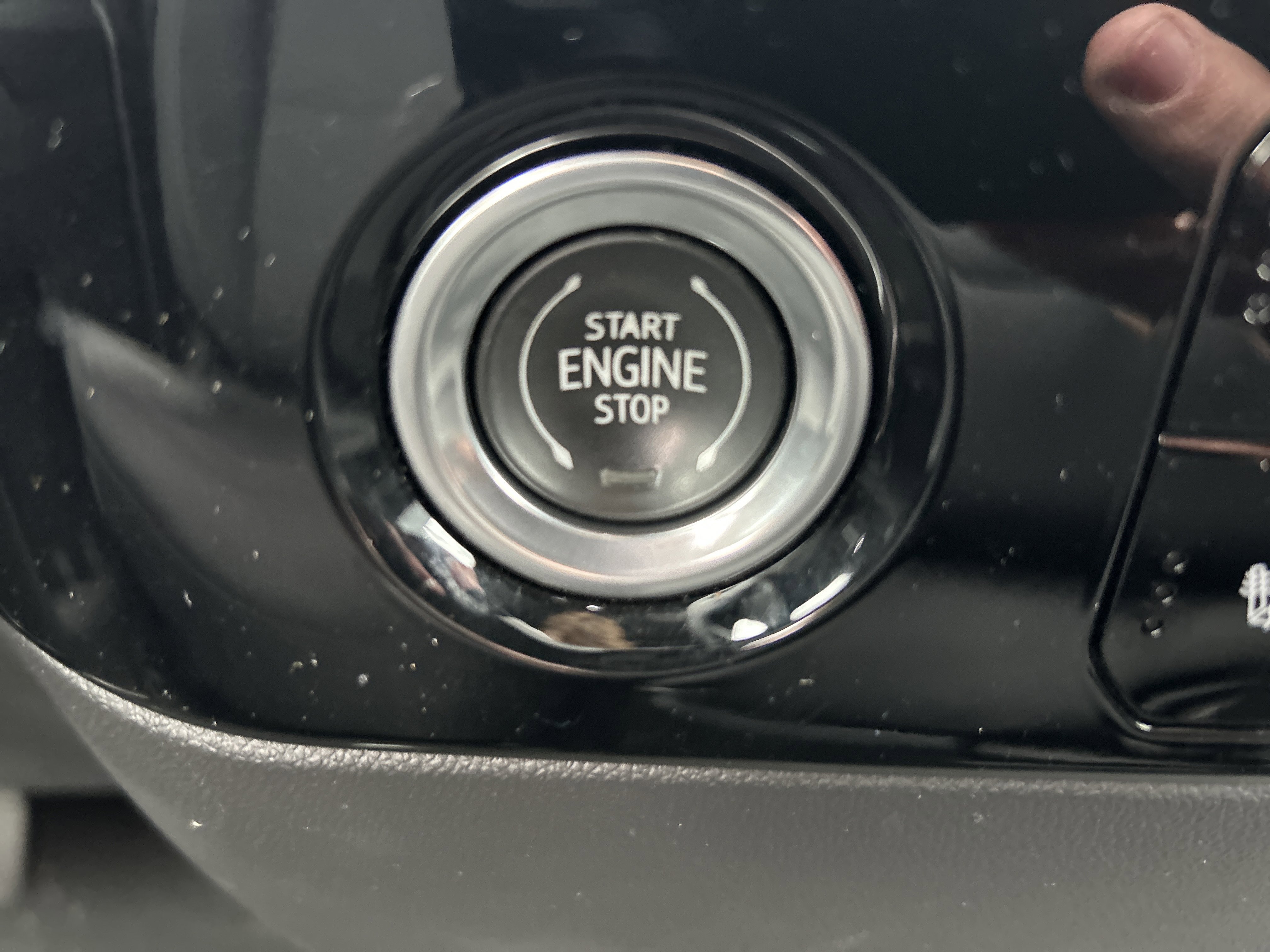 Used 2023 Chevrolet Silverado 1500 LT image 22