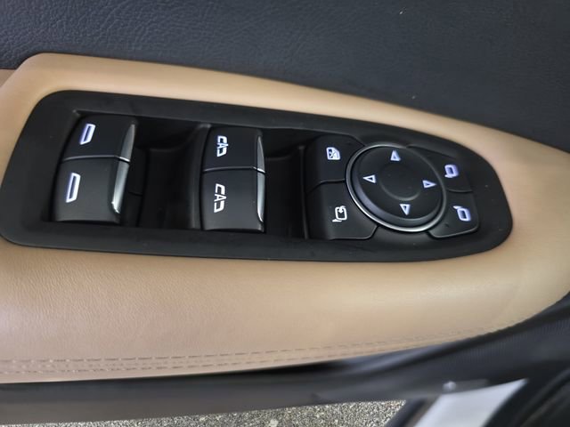 Certified 2024 Cadillac XT6 Sport w/ Platinum Package image 31