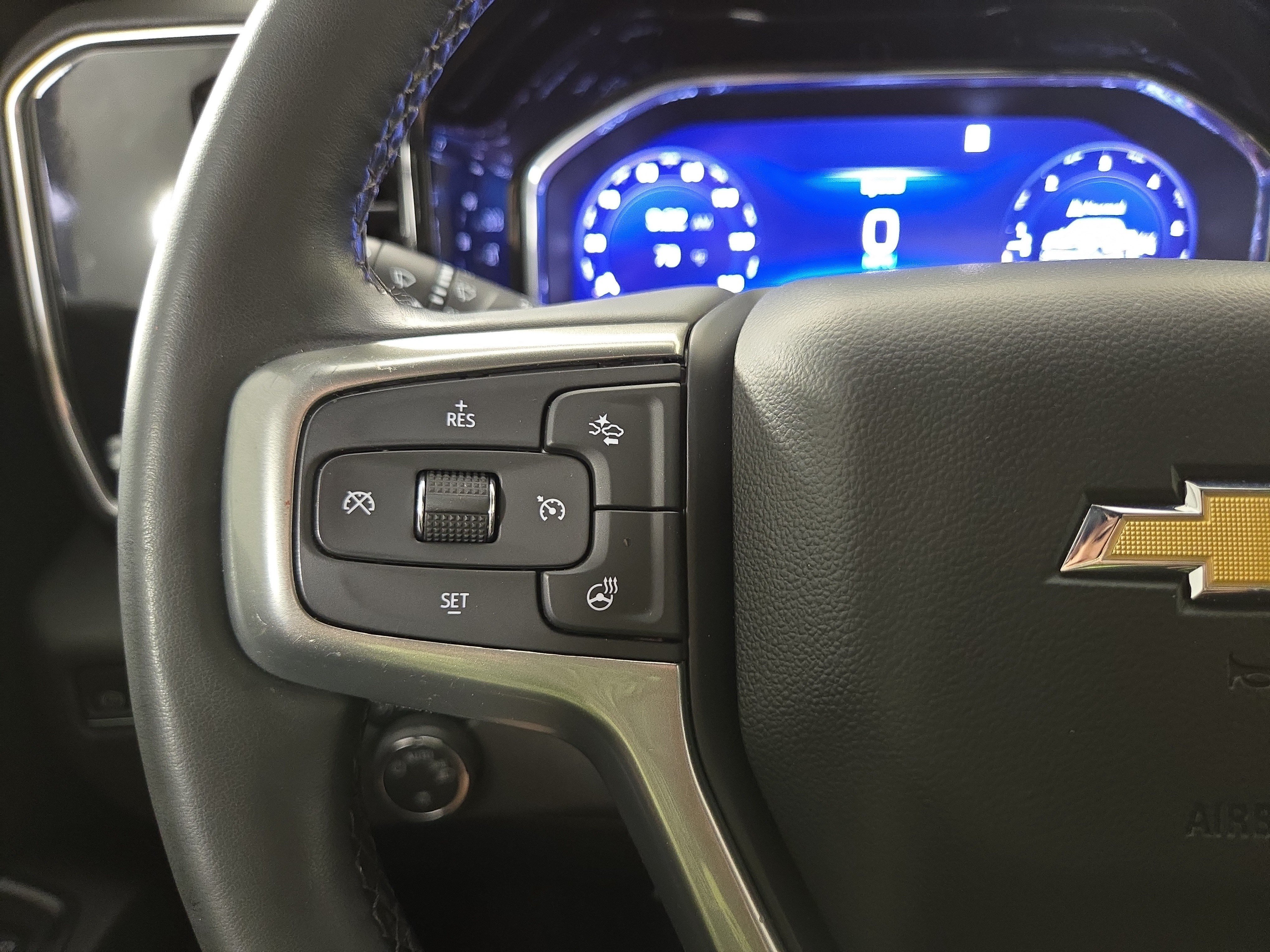Certified 2023 Chevrolet Silverado 1500 LT AWD/4WD image 15