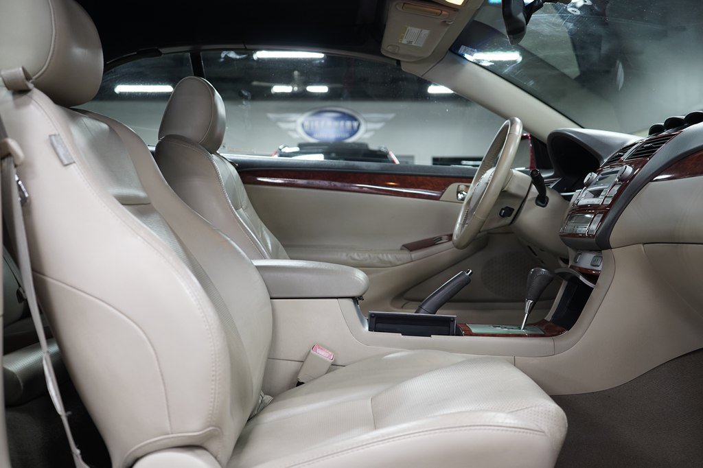 Used 2006 Toyota Solara SE FWD image 16