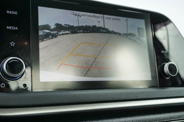 Used 2023 Hyundai Sonata SE image 19
