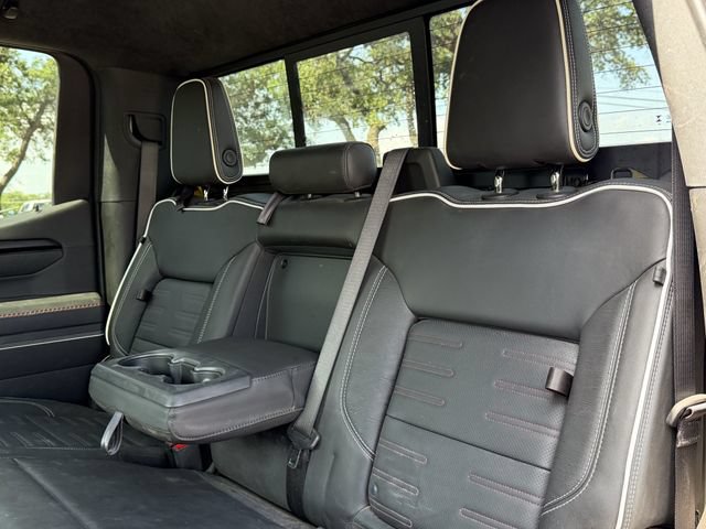 Used 2024 GMC Sierra 1500 AT4X AWD/4WD image 17