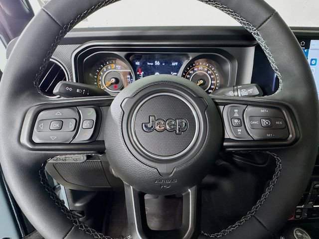 Used 2025 Jeep Gladiator Rubicon image 13