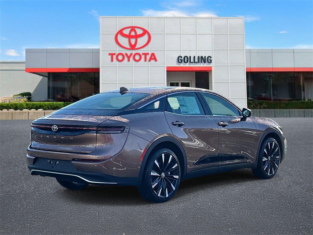 New 2026 Toyota Crown Platinum image 3