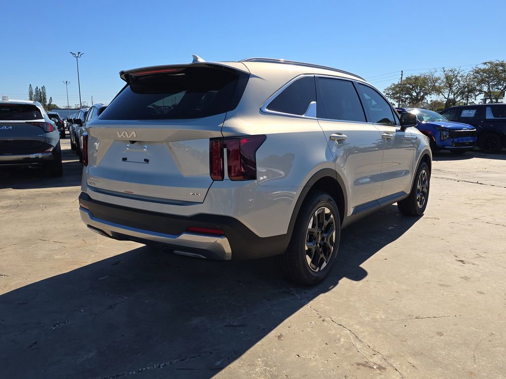 New 2026 Kia Sorento S image 8