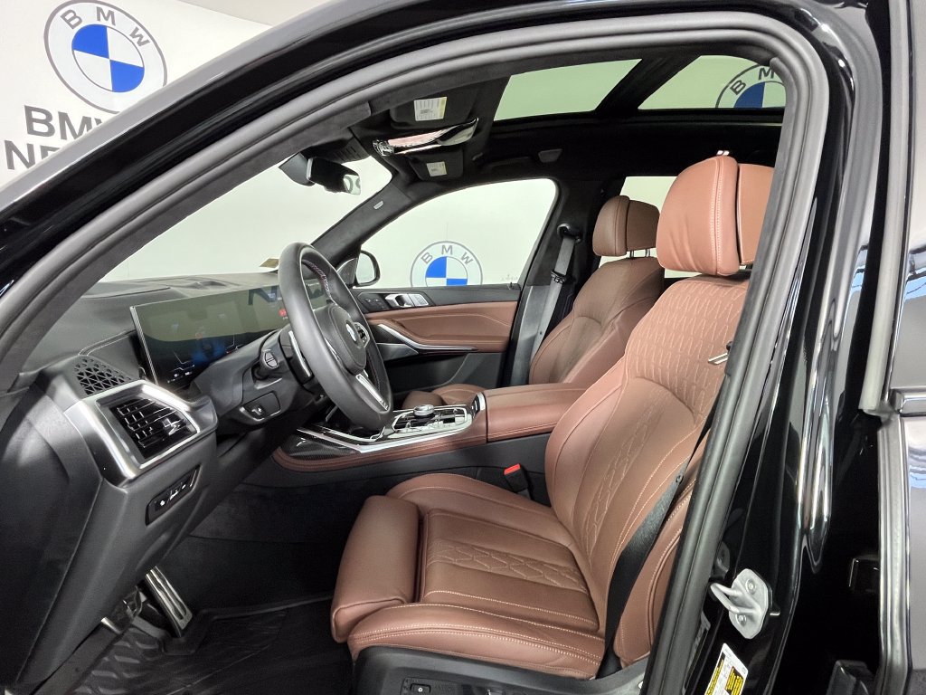Certified 2027 BMW X7 M60i AWD/4WD image 21
