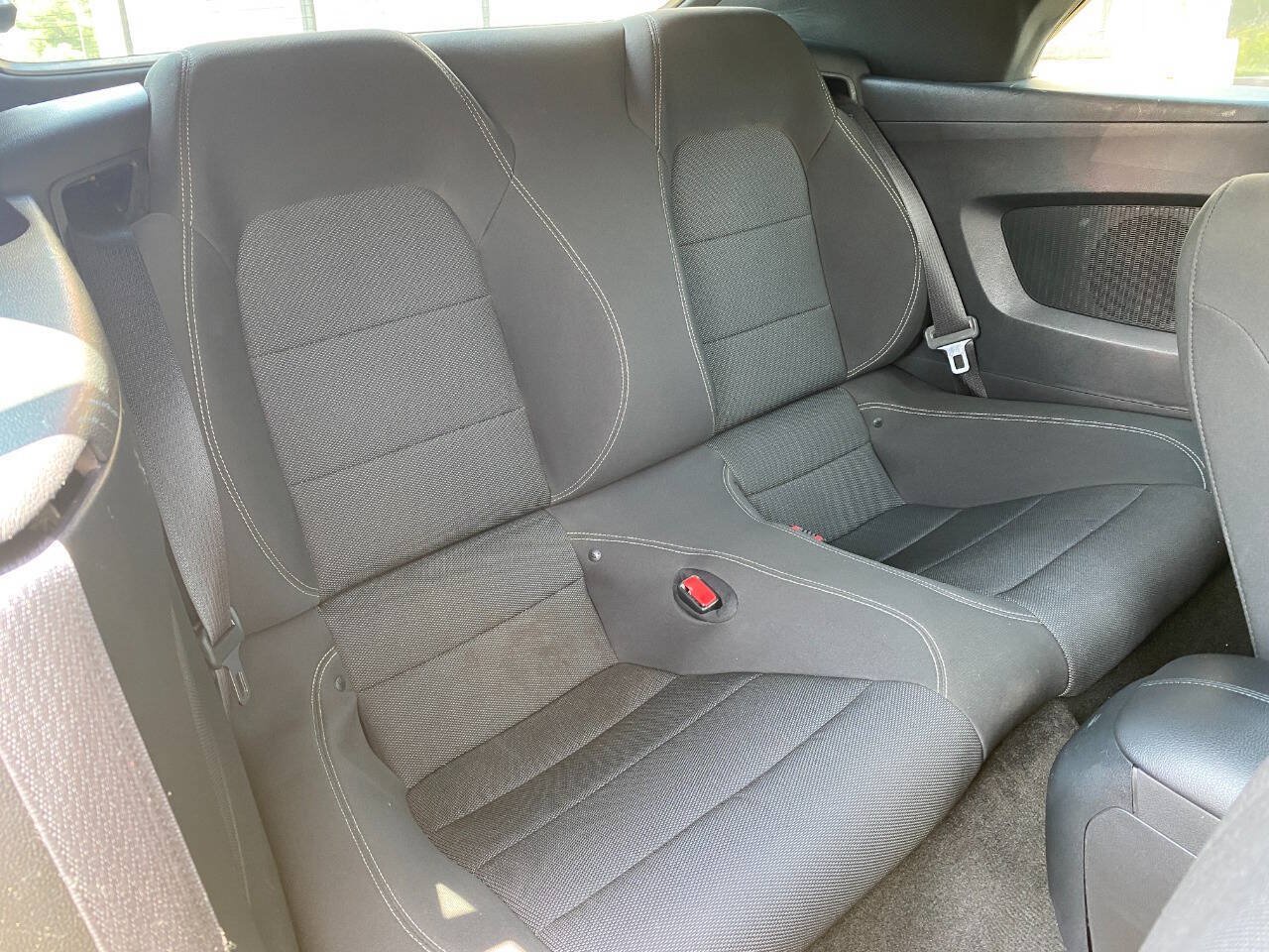 Used 2015 Ford Mustang Convertible w/ Equipment Group 051A RWD image 32