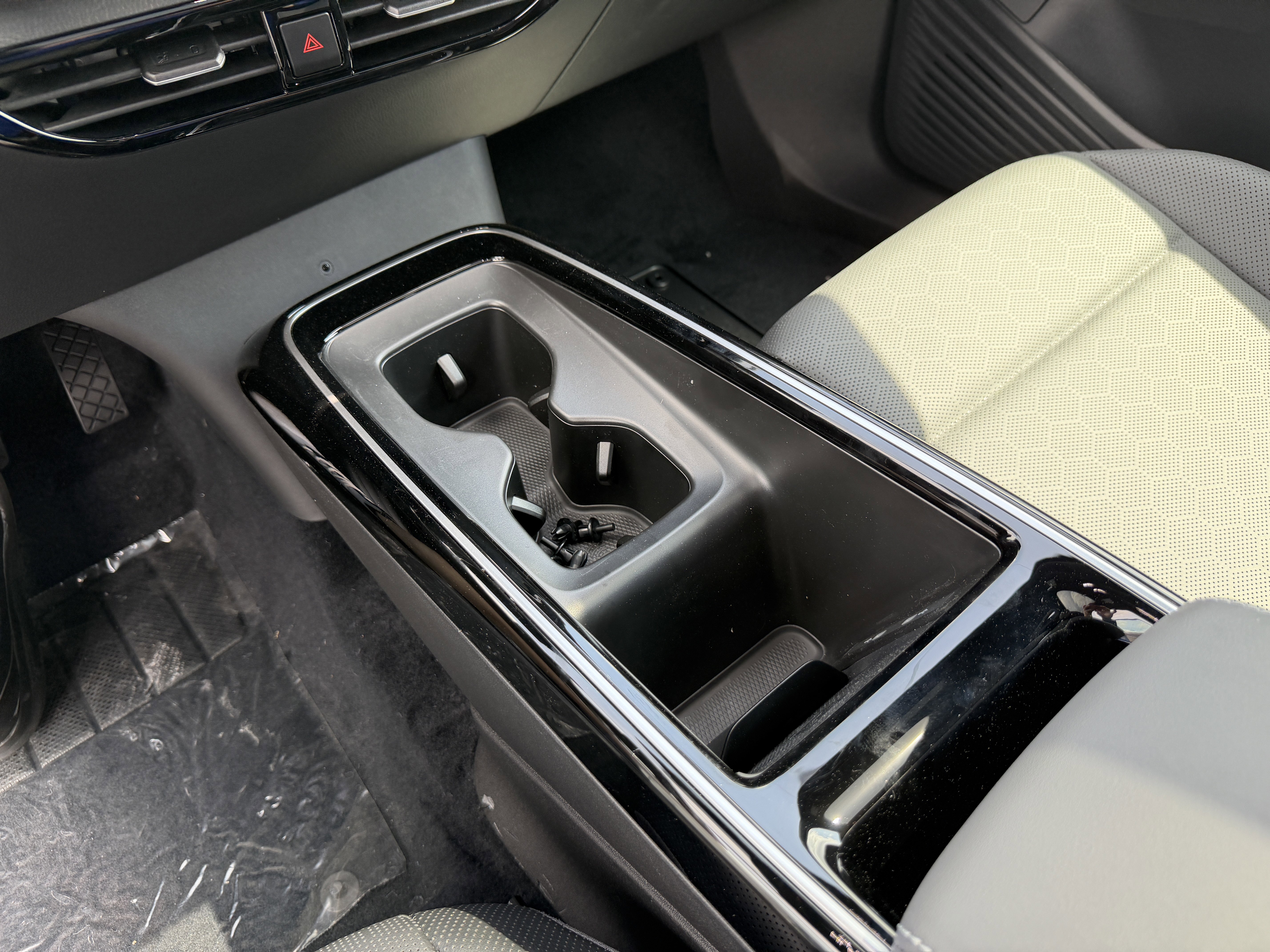 New 2026 Volkswagen ID.4 Pro S AWD/4WD image 21