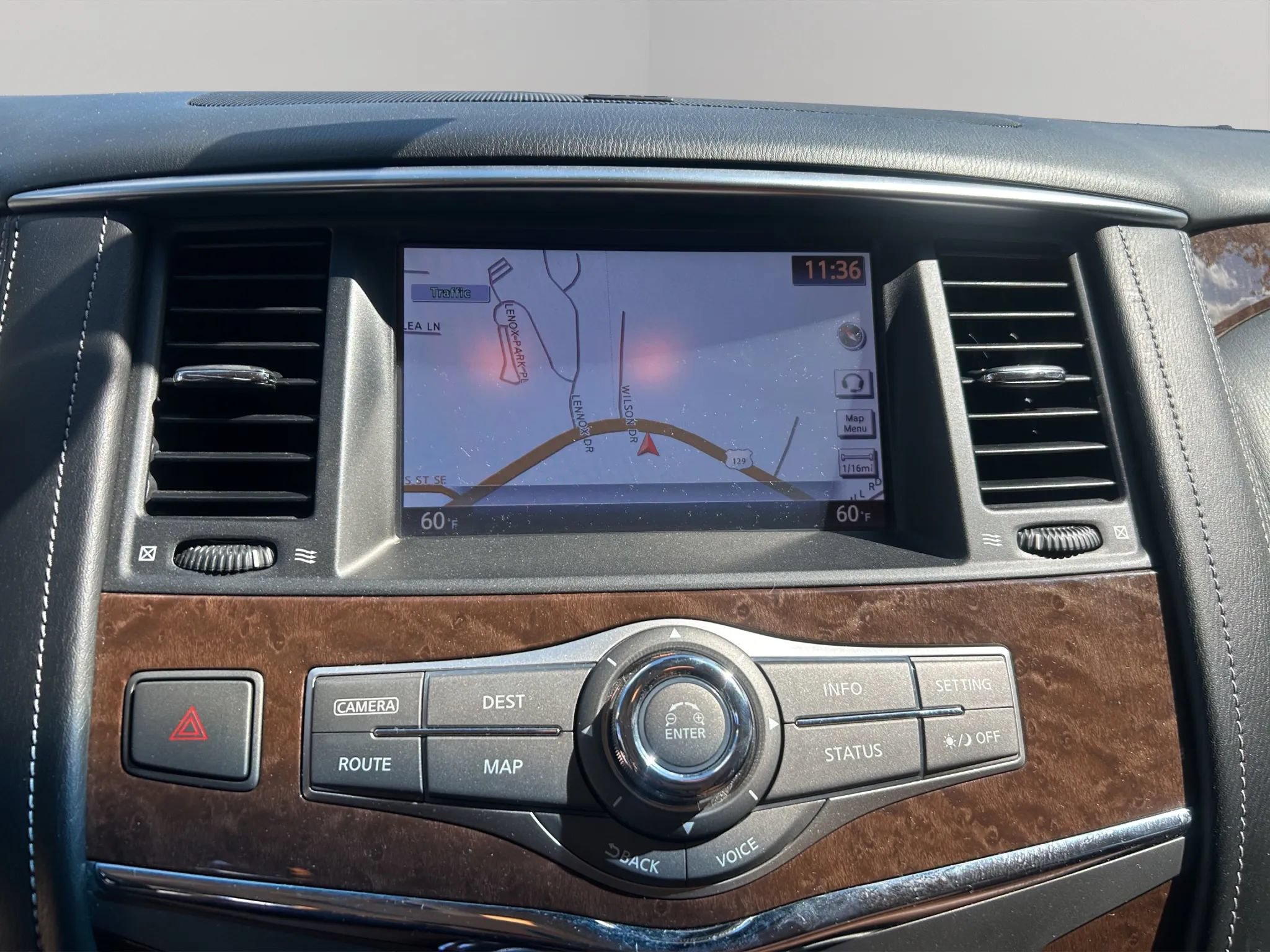 Used 2017 INFINITI QX80 Signature Edition RWD image 13