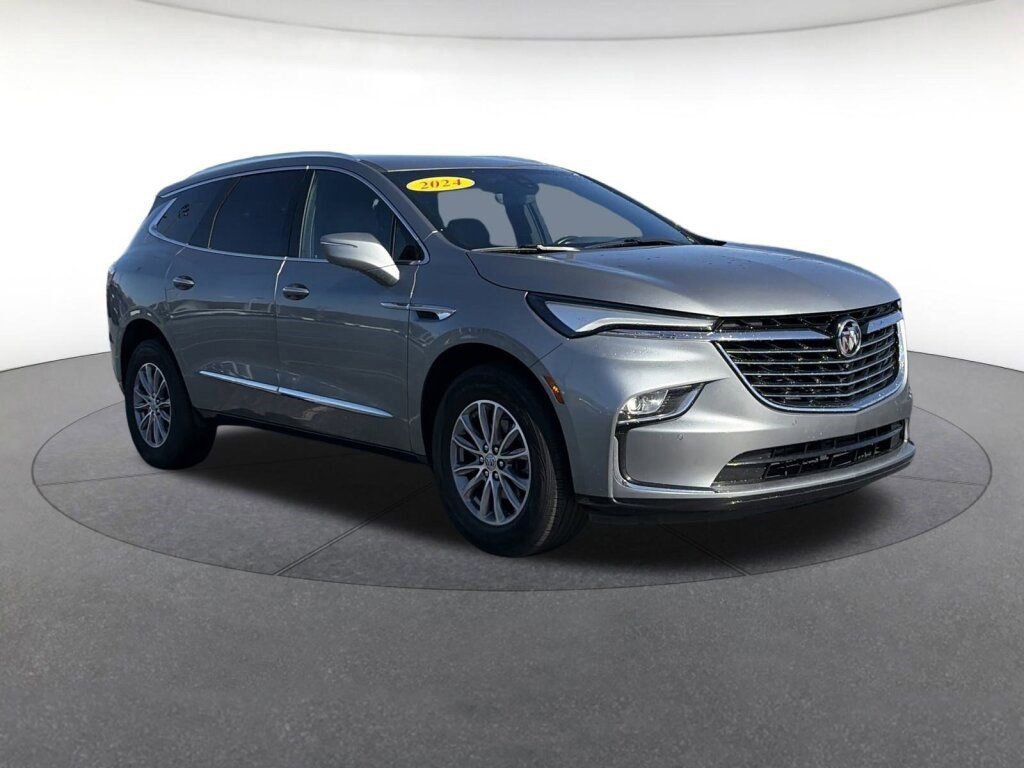 Used 2024 Buick Enclave Premium image 7