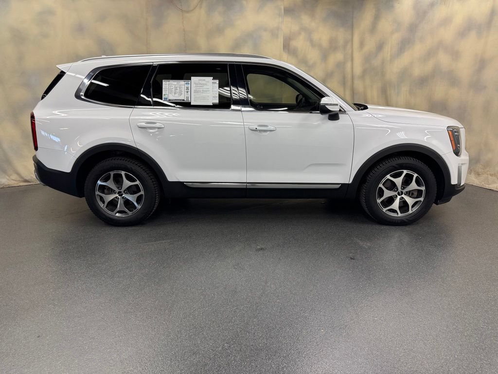 Used 2022 Kia Telluride EX FWD image 9