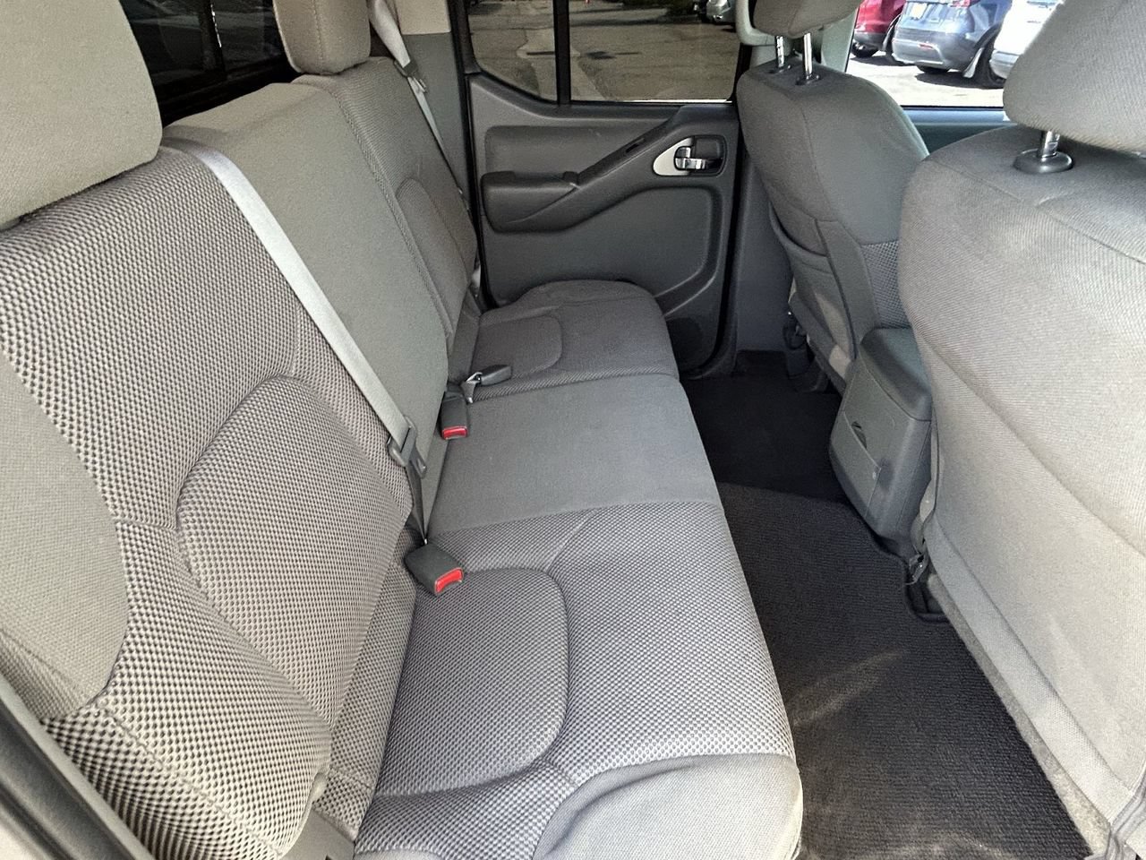 Certified 2021 Nissan Frontier SV RWD image 11
