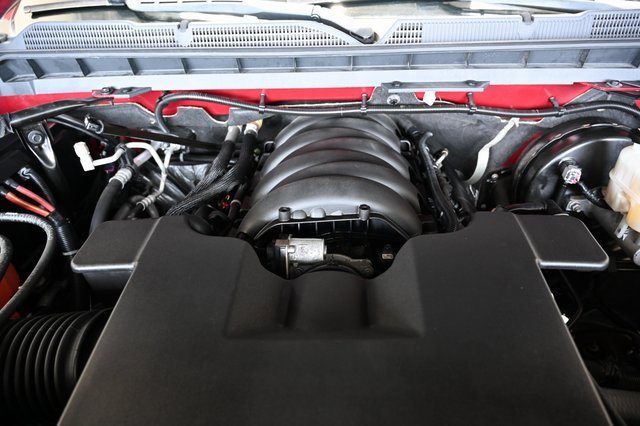 Used 2018 Chevrolet Silverado 1500 LT w/ All Star Edition image 30