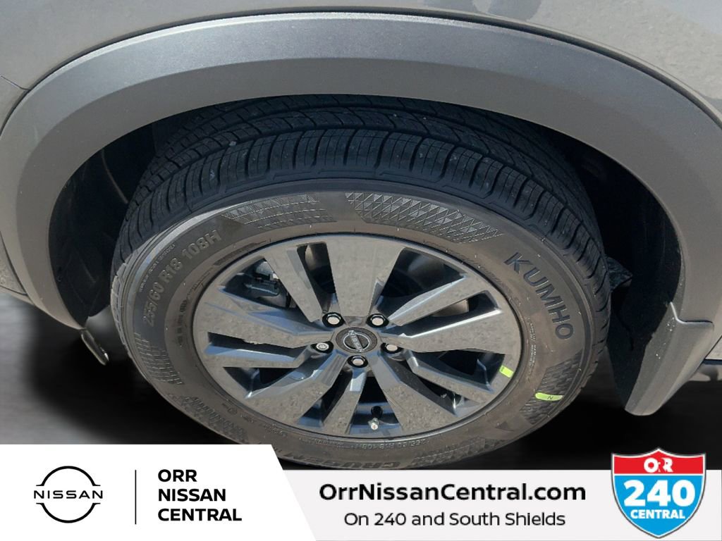 New 2026 Nissan Pathfinder SV image 9