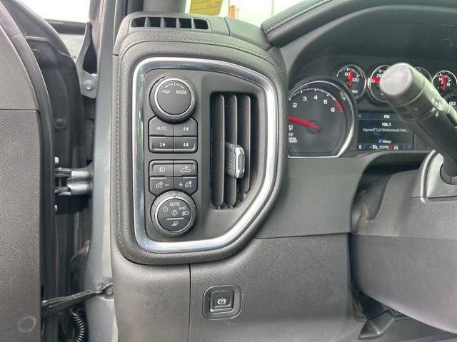 Used 2022 Chevrolet Silverado 1500 LTZ image 17