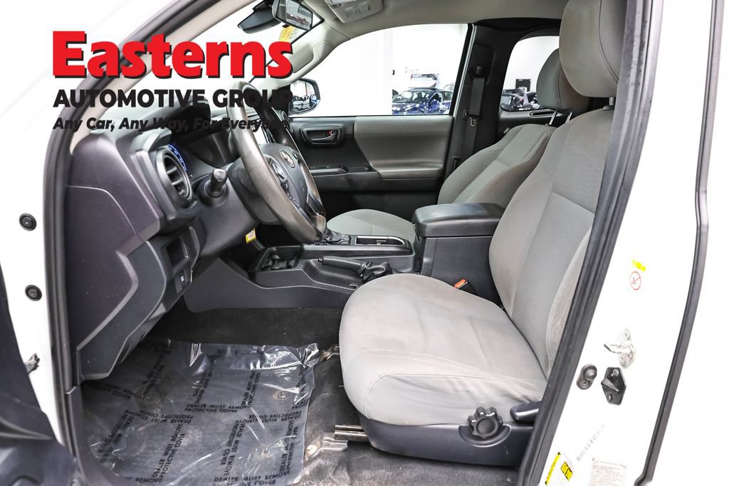 Used 2019 Toyota Tacoma SR RWD image 13