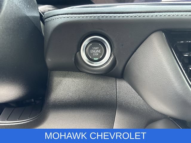 Used 2025 Chevrolet Tahoe LS AWD/4WD image 17