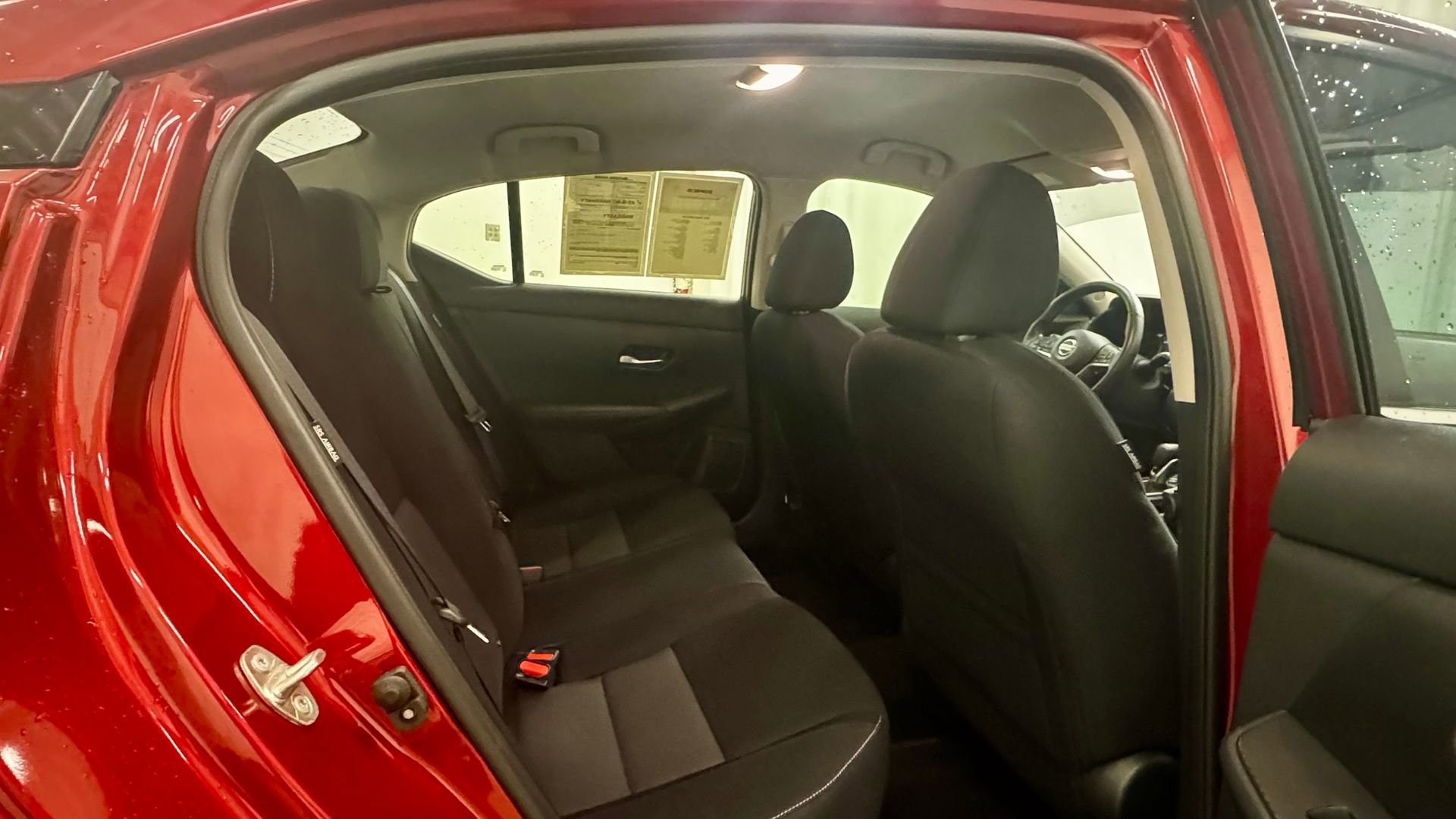 Used 2021 Nissan Sentra SV image 12