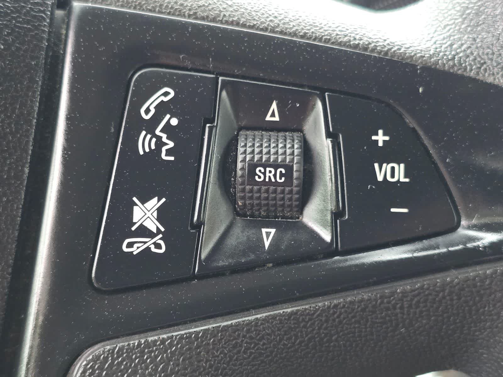 Used 2013 Chevrolet Equinox LS FWD image 16