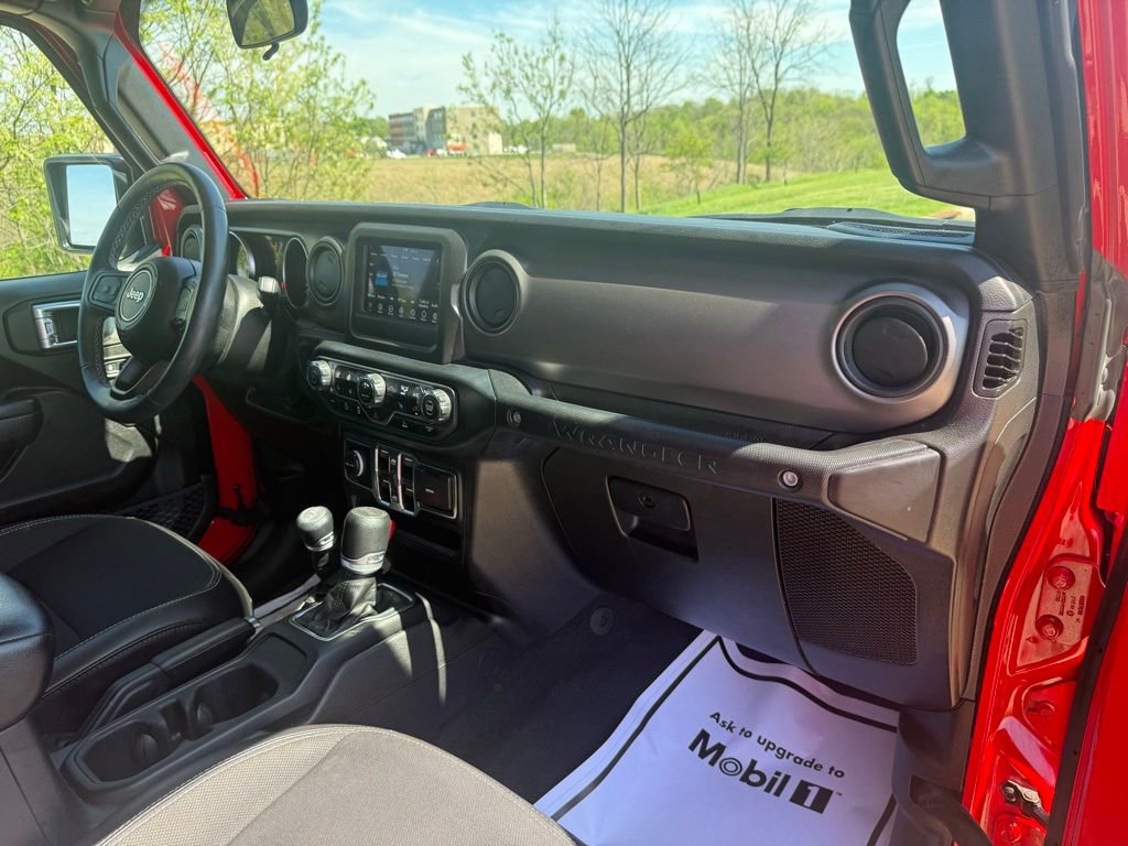Used 2023 Jeep Wrangler Sport S AWD/4WD image 25