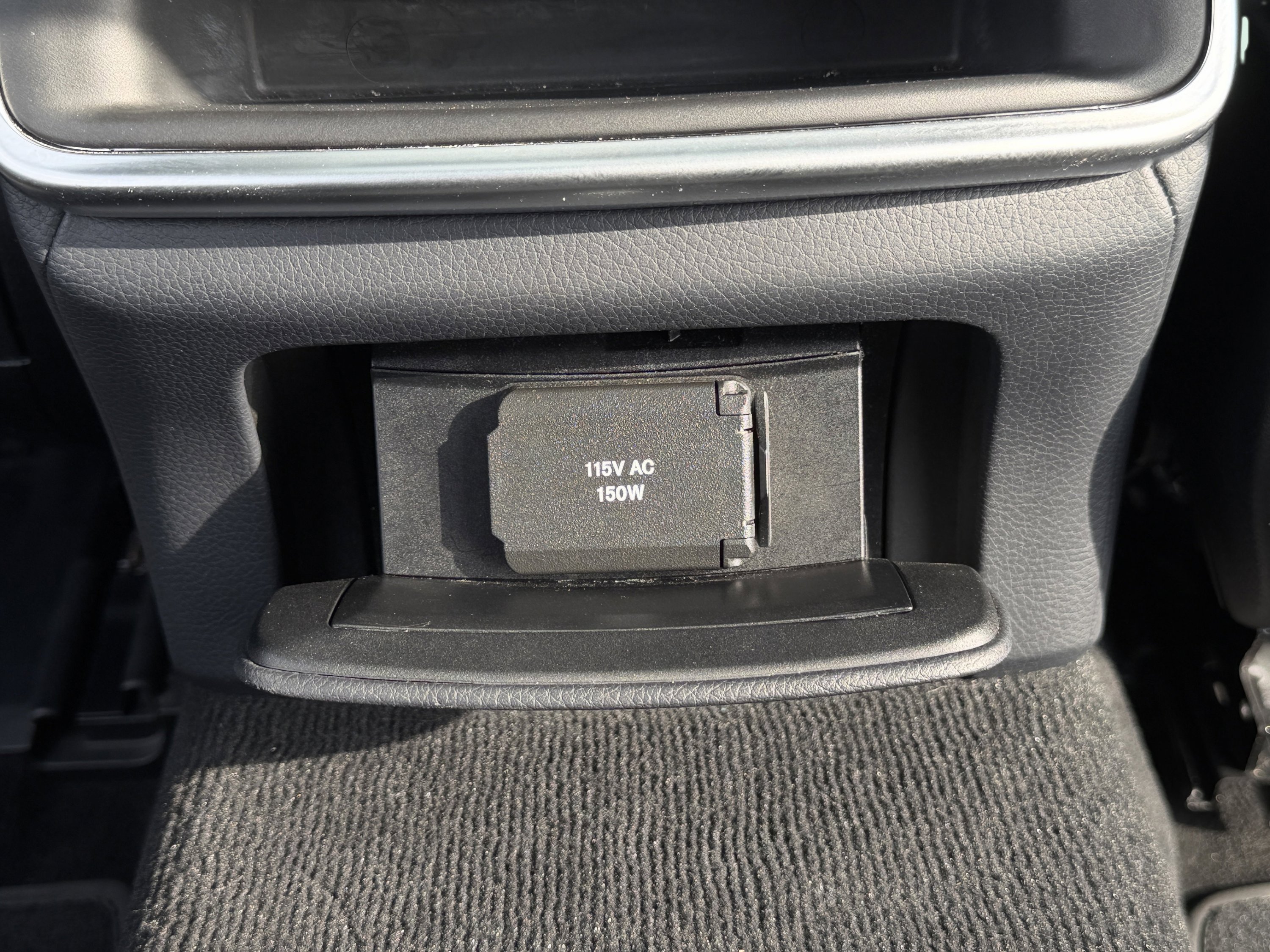 Used 2016 Mercedes-Benz S 550 Sedan image 35