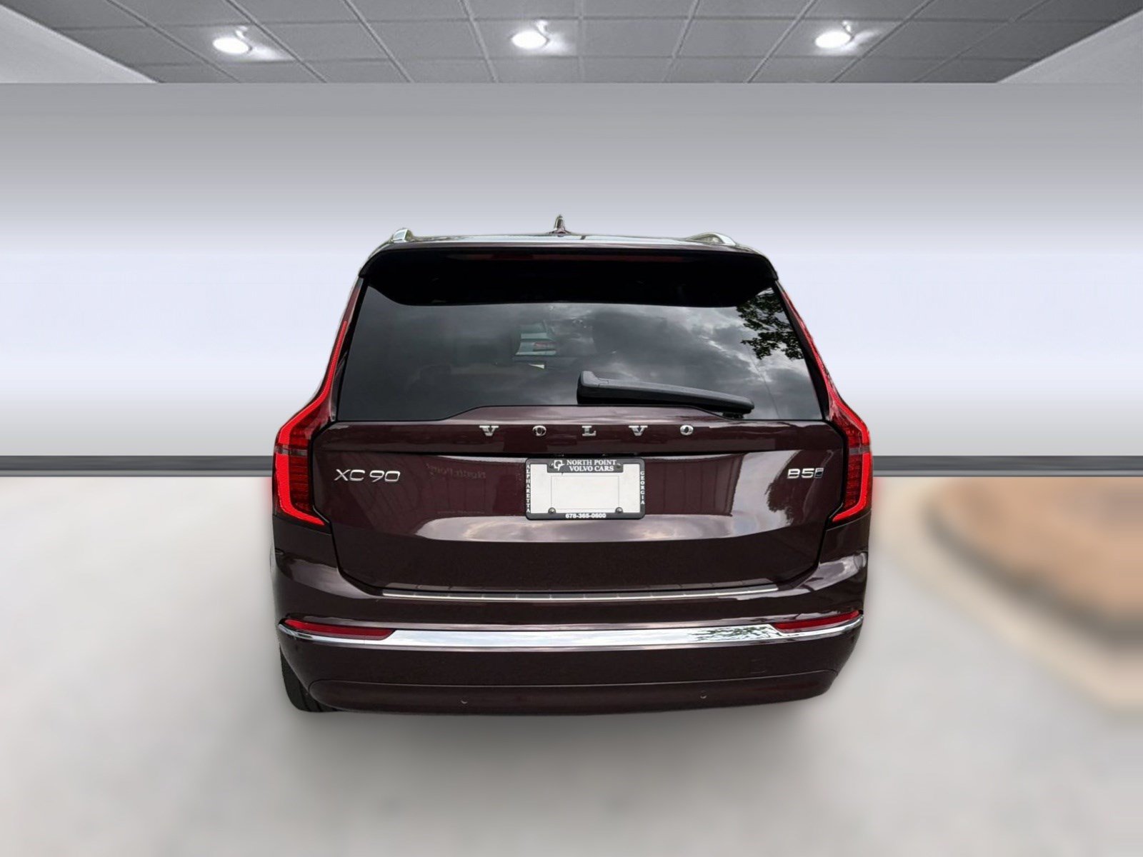 Certified 2025 Volvo XC90 B5 Plus w/ Protection Package Premier AWD/4WD image 10