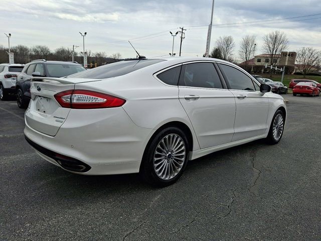 Used 2016 Ford Fusion Titanium FWD image 8